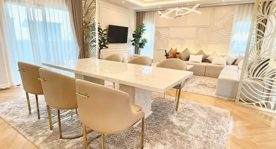 Casa en alquiler de 6 habitaciones en Bang Phli, Samut Prakan