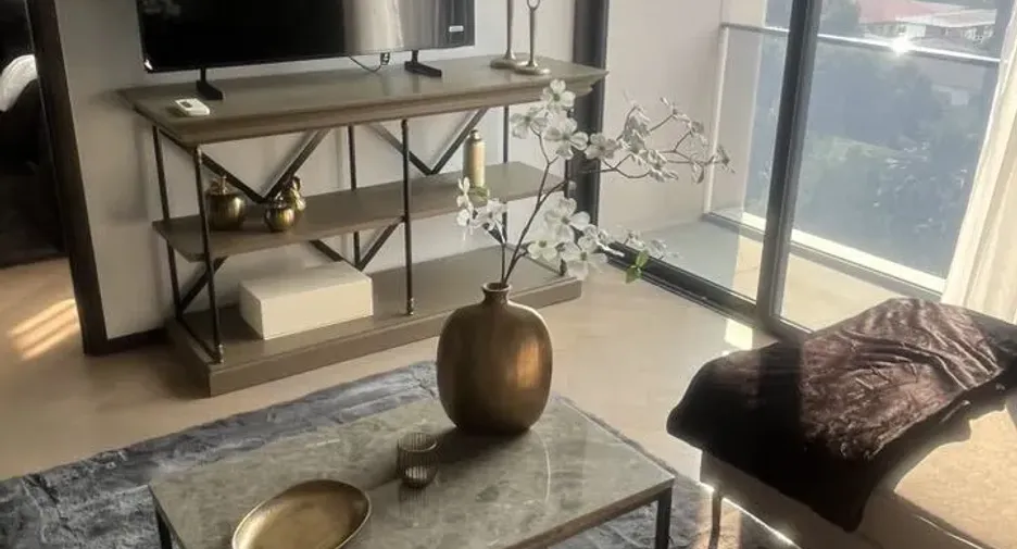 For rent 1 bed condo in Watthana, Bangkok