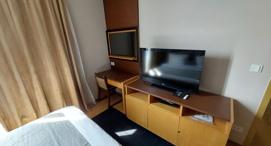For rent 1 bed condo in Khlong Toei, Bangkok