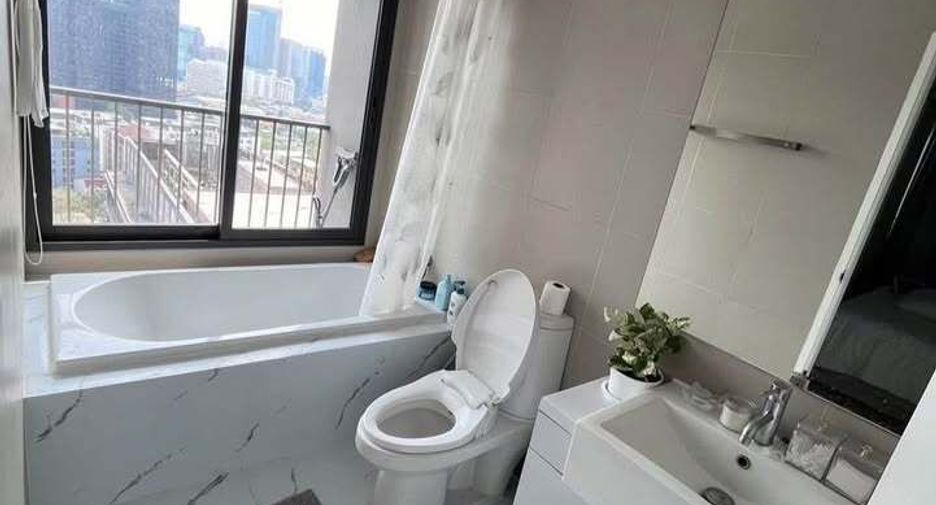 Wohnung zur Miete mit 1 Zimmer in Khlong Toei, Bangkok