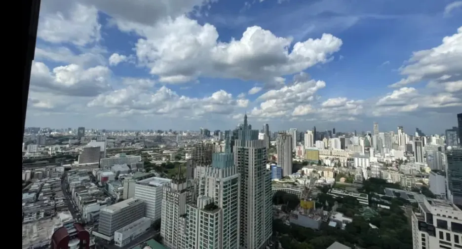 Wohnung zur Miete mit 1 Zimmer in Pathum Wan, Bangkok