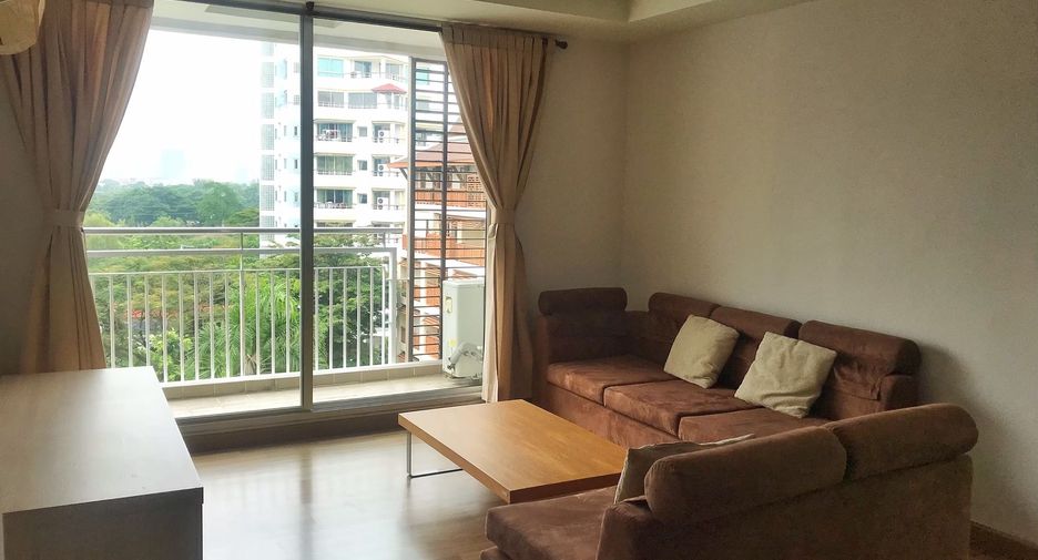 For rent 2 bedrooms apartment in Khlong Toei, Bangkok