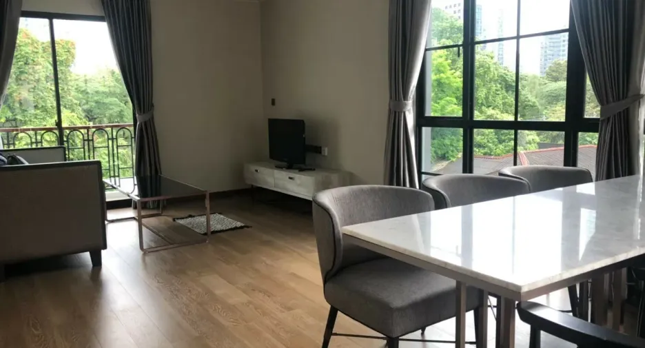 For rent 2 bedrooms condo in Pathum Wan, Bangkok
