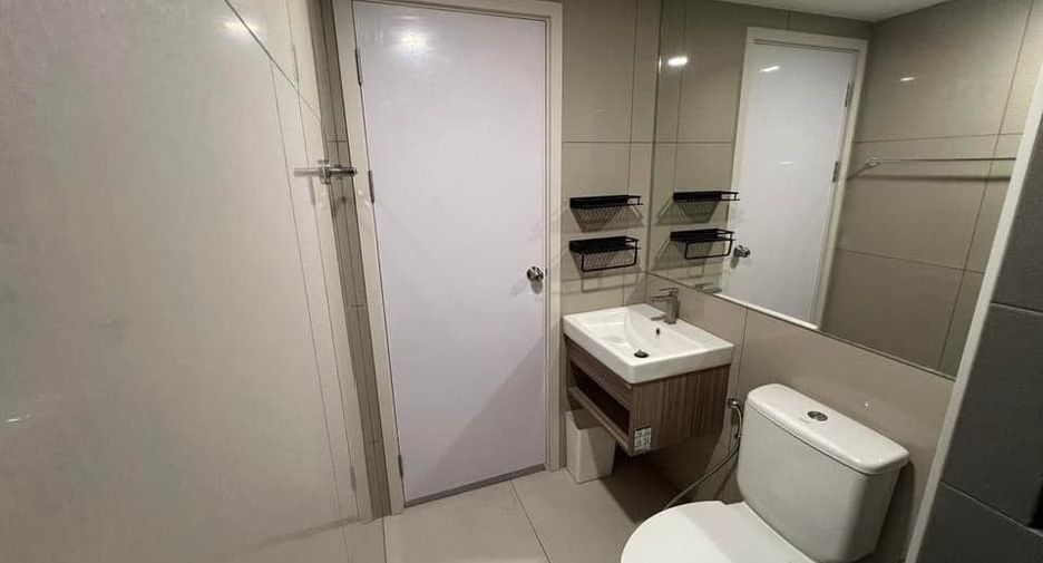 For rent 1 bed condo in Phra Khanong, Bangkok