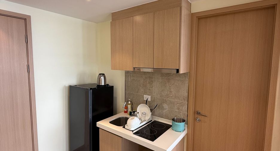 For rent 1 bed condo in Yan Nawa, Bangkok