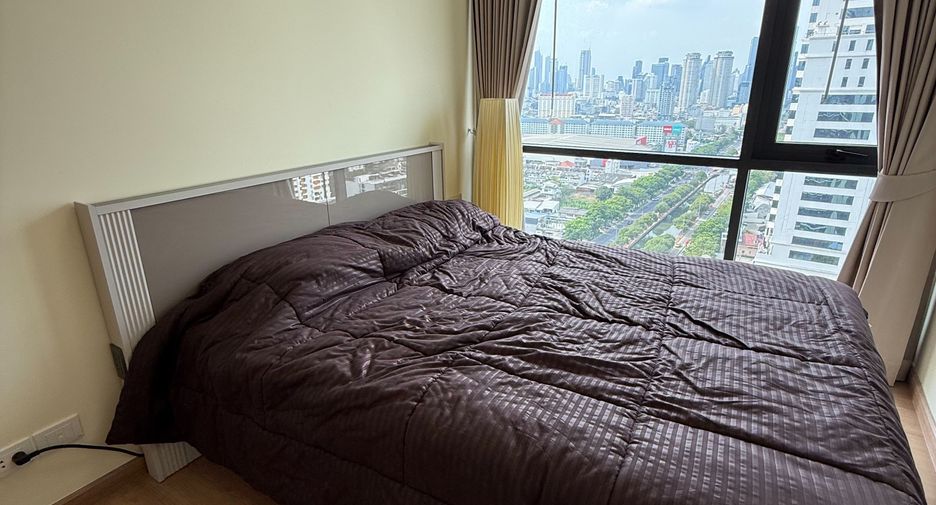 For rent 1 bed condo in Yan Nawa, Bangkok