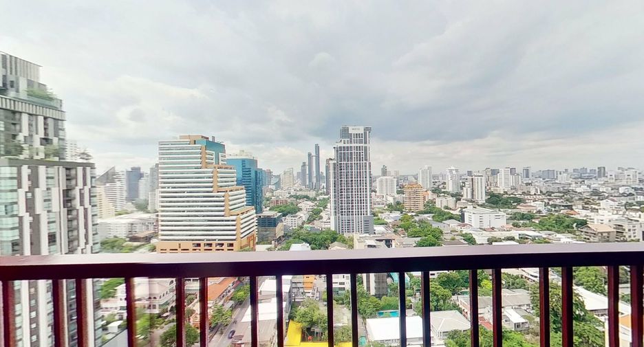 For rent 1 bed condo in Khlong Toei, Bangkok