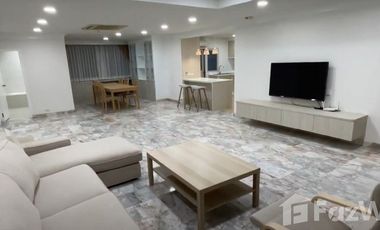 Аренда 3 спальни кондо в Щаттхана, Бангкок