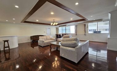 For rent 3 bedrooms condo in Watthana, Bangkok