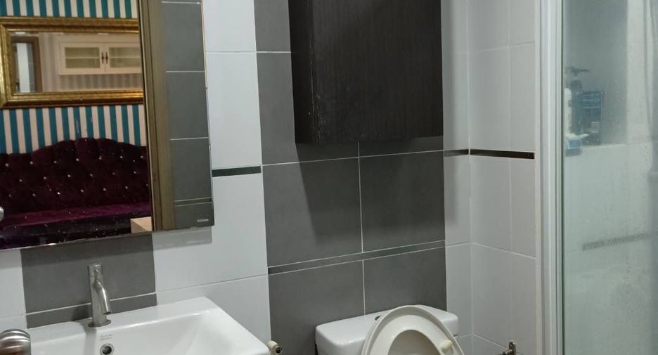 For rent 1 bed condo in Watthana, Bangkok