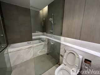 Apartamento en alquiler de 3 habitaciones en Khlong Toei, Bangkok