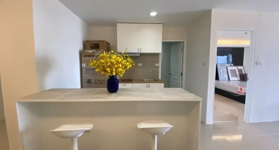 Wohnung zur Miete mit 2 Zimmer in Khlong Toei, Bangkok