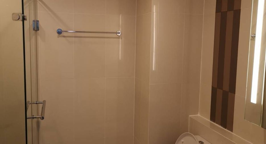 For rent 1 bed condo in Phra Khanong, Bangkok