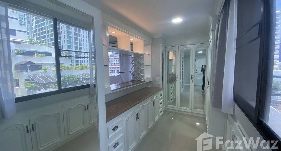 Condo en alquiler de 2 habitaciones en Watthana, Bangkok