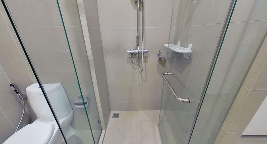 Аренда 1 кровать кондо в Патхум Щан, Бангкок