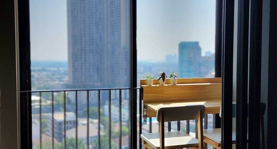 For rent 1 bed condo in Khlong Toei, Bangkok