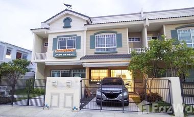 For rent 2 bedrooms townhouse in Bang Phli, Samut Prakan