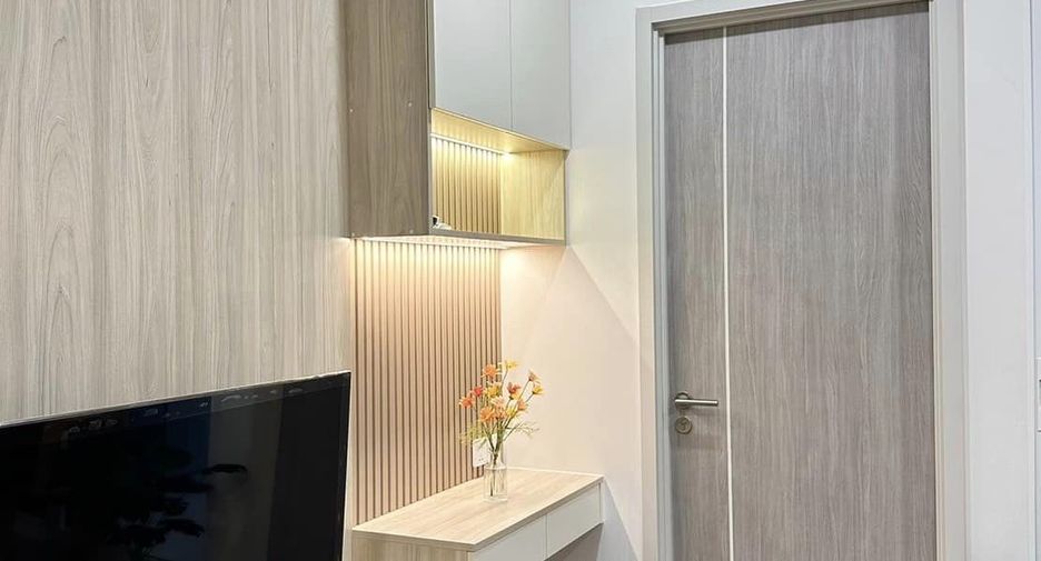 Condo en alquiler de 1 habitaciones en Bang Rak, Bangkok
