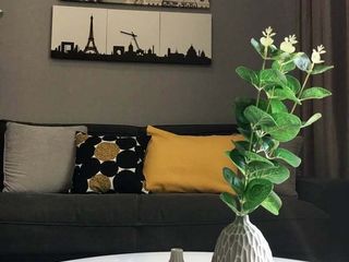 Wohnung zur Miete mit Studio in Pathum Wan, Bangkok