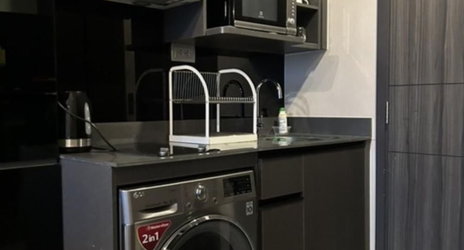 For rent 1 bed condo in Huai Khwang, Bangkok