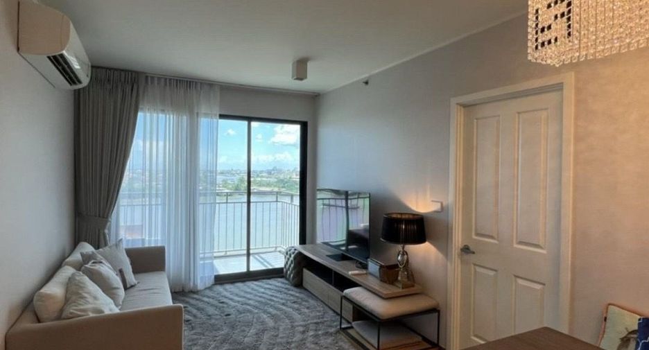 For rent 2 bedrooms condo in Yan Nawa, Bangkok