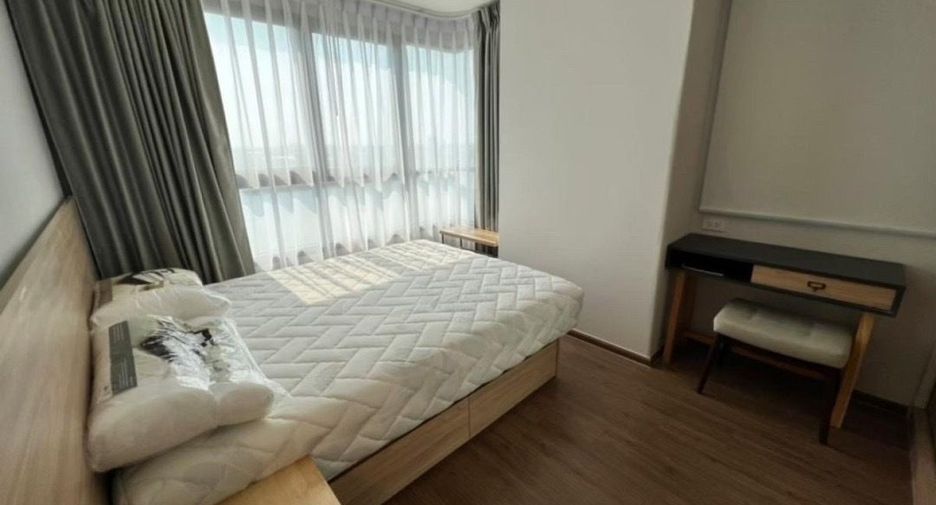 For rent 2 bedrooms condo in Yan Nawa, Bangkok