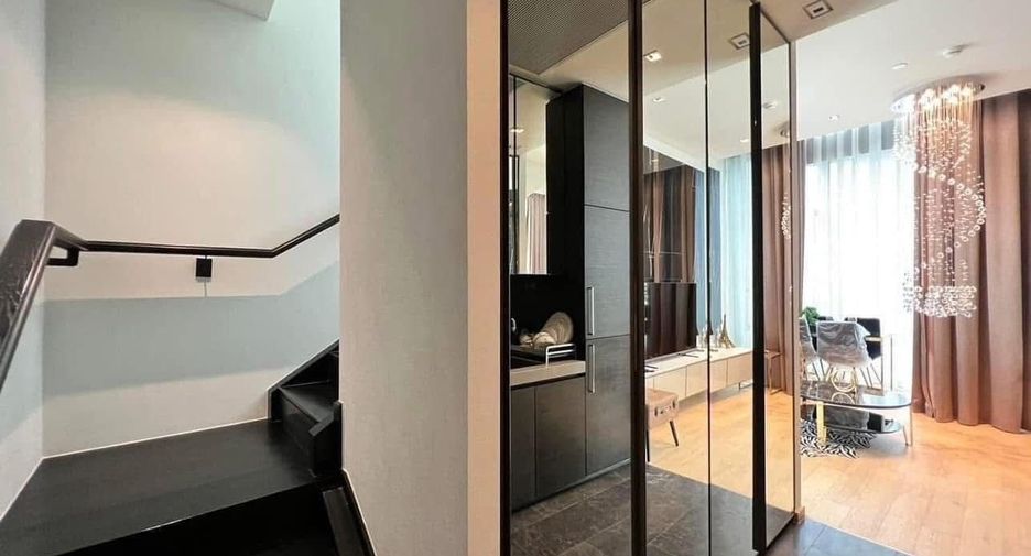 For rent 1 bed condo in Pathum Wan, Bangkok