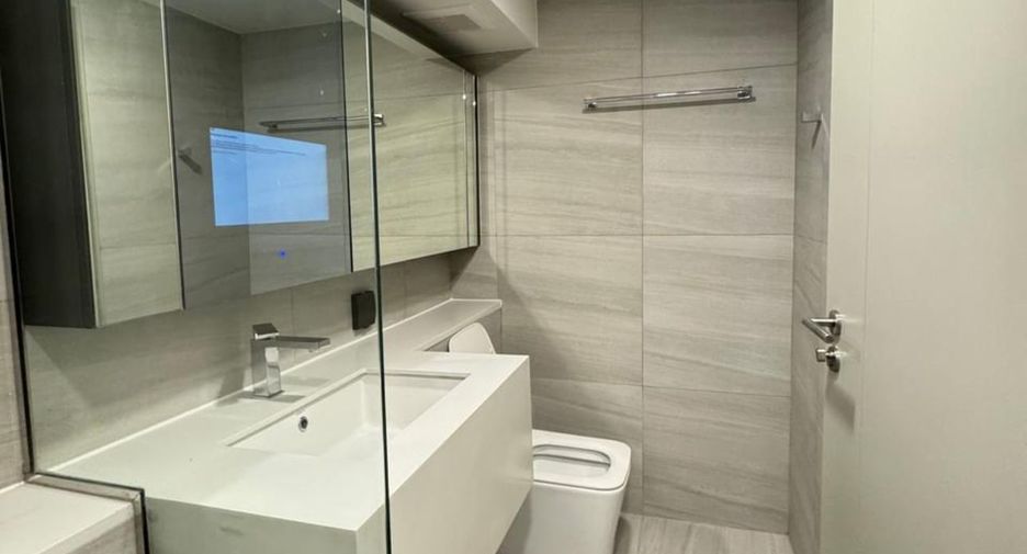 For rent 1 bed condo in Bang Rak, Bangkok