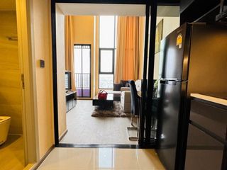 Condo en alquiler de 1 habitaciones en Bang Rak, Bangkok
