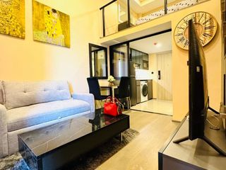 Condo en alquiler de 1 habitaciones en Bang Rak, Bangkok