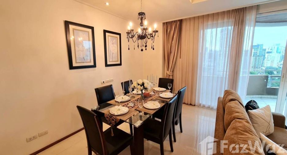 For rent 3 bedrooms apartment in Watthana, Bangkok