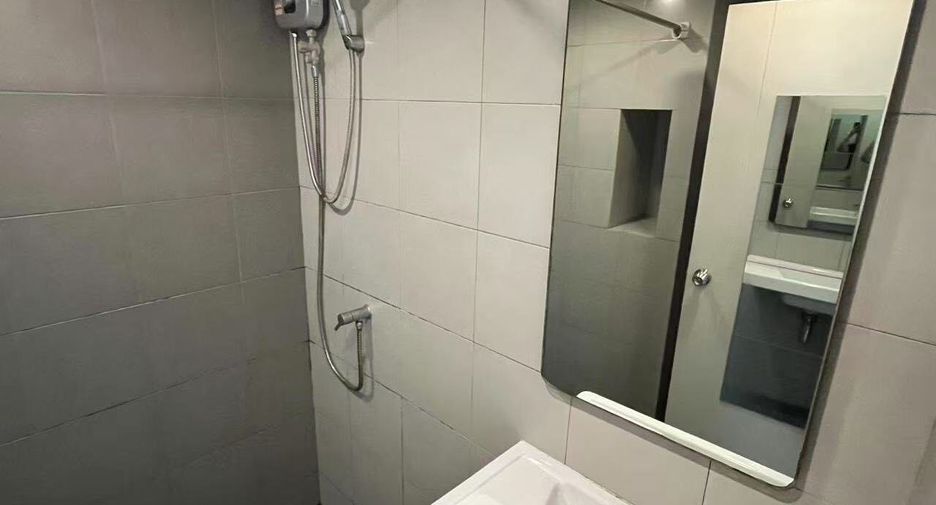 Condo en alquiler de estudio en Bang Na, Bangkok