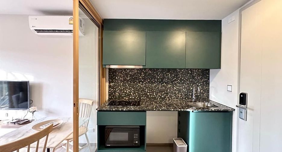 For rent 1 bed condo in Khlong Toei, Bangkok