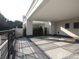Haus zur Miete mit 5 Zimmer in Bang Phli, Samut Prakan