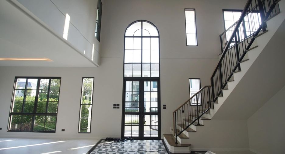 For rent 5 bedrooms house in Bang Phli, Samut Prakan