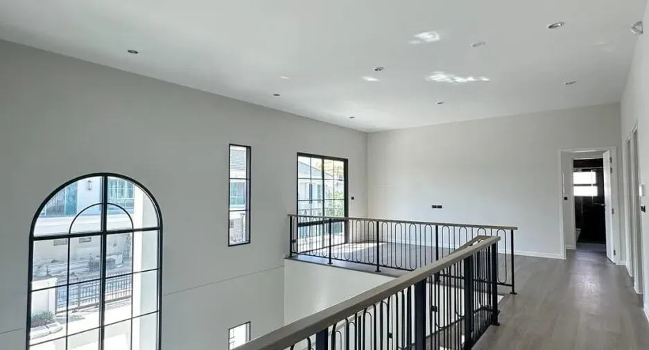 For rent 5 bedrooms house in Bang Phli, Samut Prakan