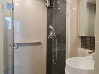 Wohnung zur Miete mit 1 Zimmer in Phra Khanong, Bangkok
