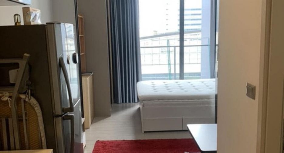For rent 1 bed condo in Huai Khwang, Bangkok