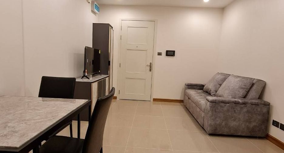 For rent 1 bed condo in Huai Khwang, Bangkok