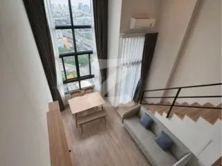 Wohnung zur Miete mit 1 Zimmer in Huai Khwang, Bangkok