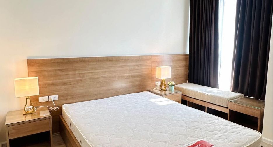 For rent 1 bed condo in Phra Khanong, Bangkok