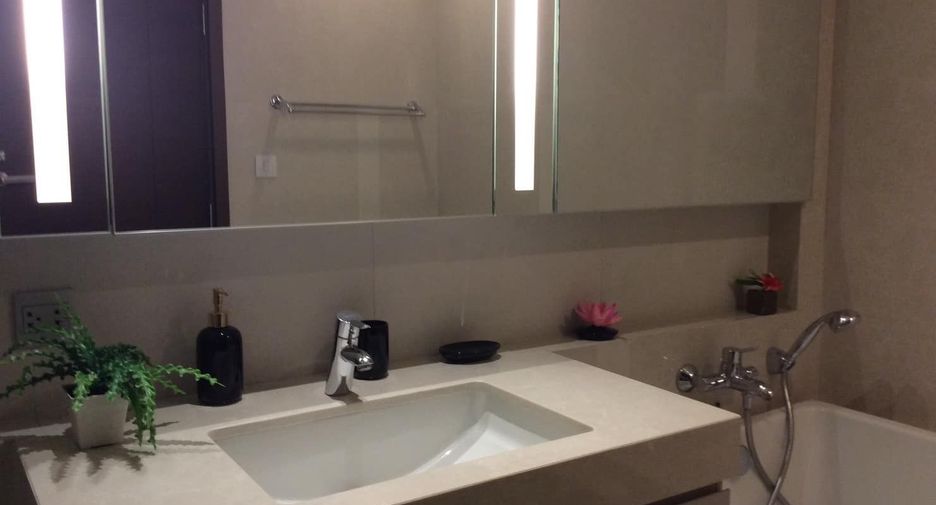 For rent 1 bed condo in Watthana, Bangkok