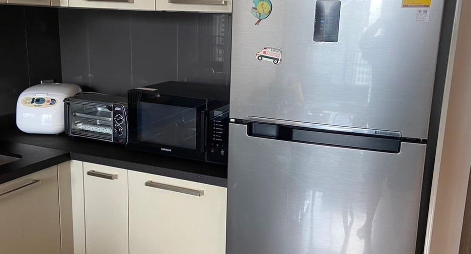 For rent 1 bed condo in Watthana, Bangkok