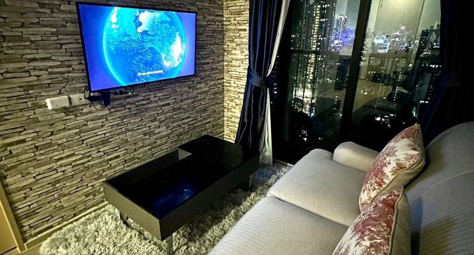 For rent 1 bed condo in Watthana, Bangkok