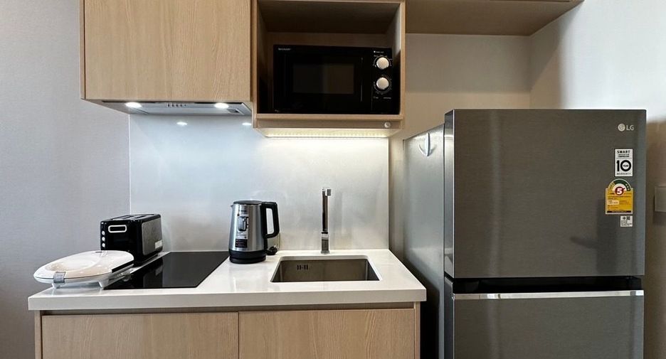 For rent 1 bed condo in Watthana, Bangkok
