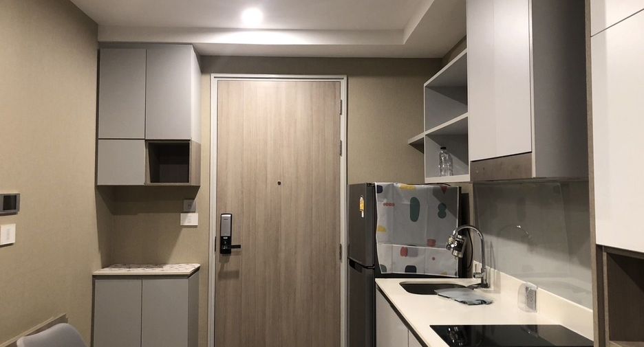 Condo en alquiler de 1 habitaciones en Phra Khanong, Bangkok