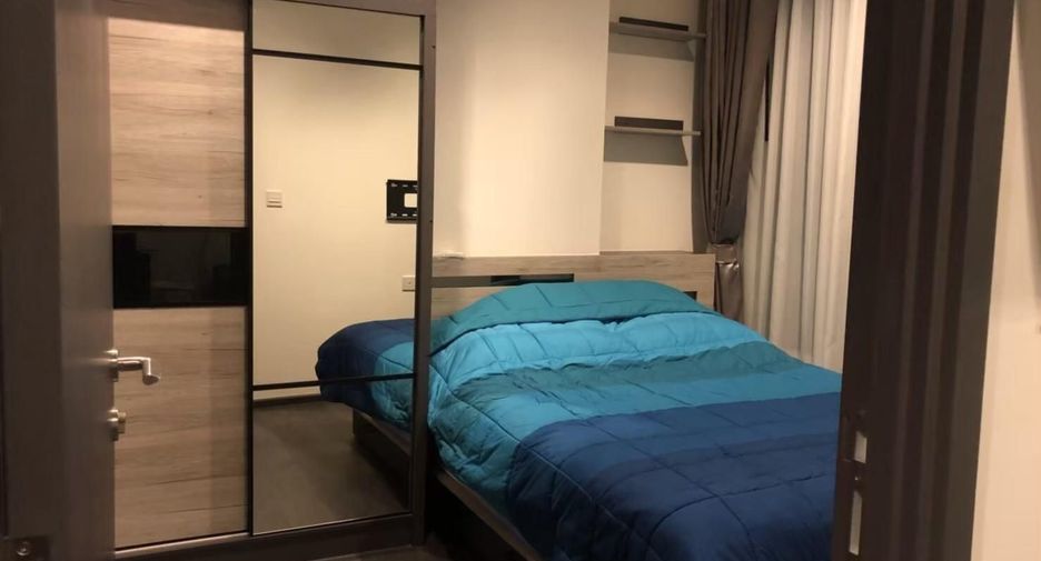 Condo en alquiler de 1 habitaciones en Khlong Toei, Bangkok