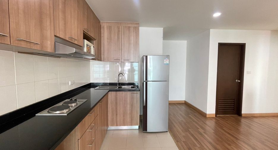 Wohnung zur Miete mit 2 Zimmer in Khlong Toei, Bangkok