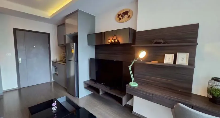For rent 1 bed condo in Phra Khanong, Bangkok