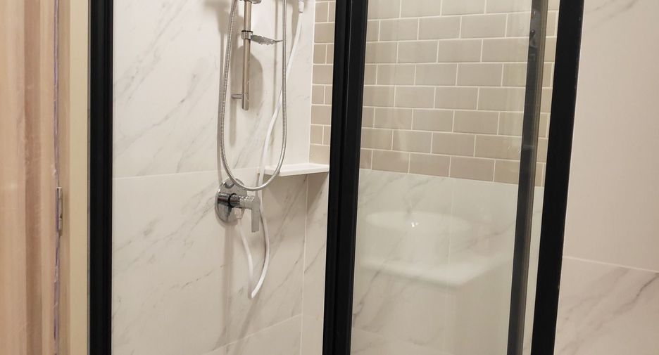 For rent 1 bed condo in Ratchathewi, Bangkok